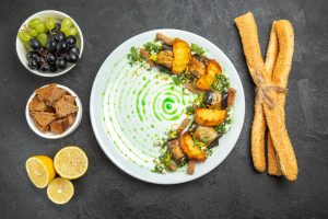 غذاهای مناسب و مضر برای طبع سرد و خشک (مزاج سوداوی) | کلینیک ابوعطار